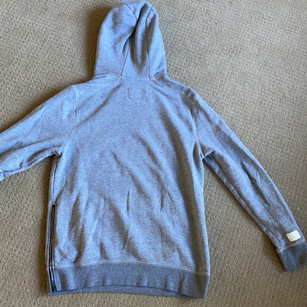 Reign storm sweatshirt - Picture 3 of 3